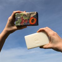 Kew såpe - Apricot Vetiver 240g