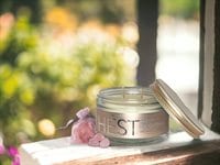 HÉST Aromatic Candle - Pretty Enlightened 150g